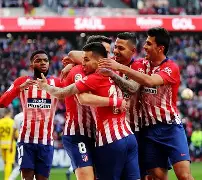 朗格莱身披马德里竞技15号球衣