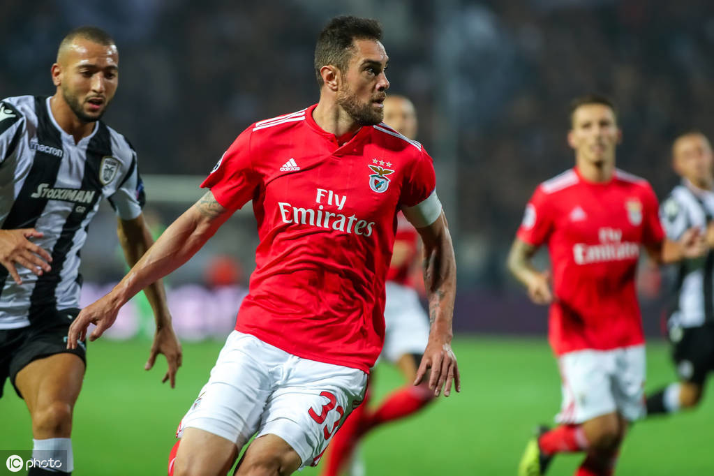 那不勒斯vsac米兰赛事前瞻分析